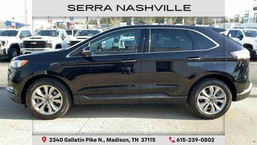 2022 Ford Edge Titanium