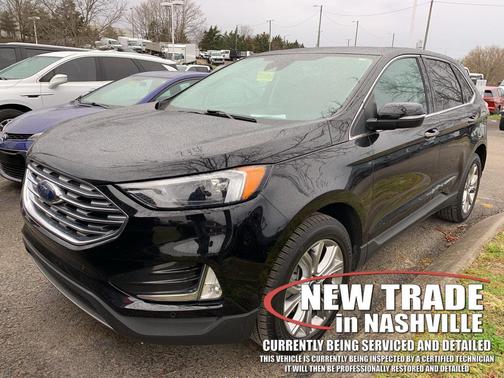 2022 Ford Edge Titanium