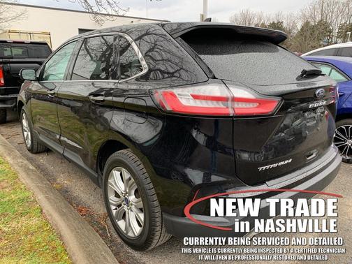 2022 Ford Edge Titanium