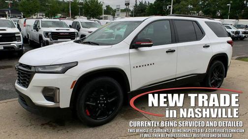 Summit White 2022 Chevrolet Traverse Premier