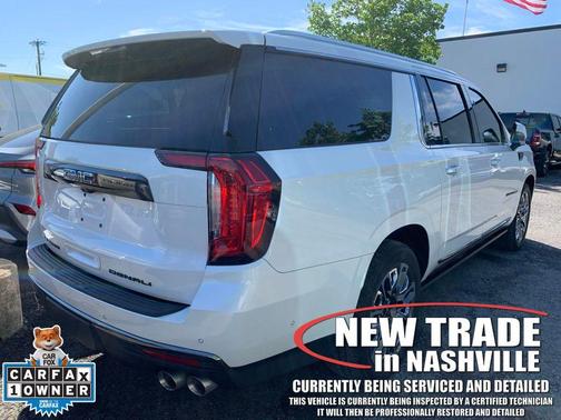 White Frost Tricoat 2023 GMC Yukon XL Denali Ultimate