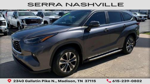 Magnetic Gray Metallic 2024 Toyota Highlander Hybrid XLE