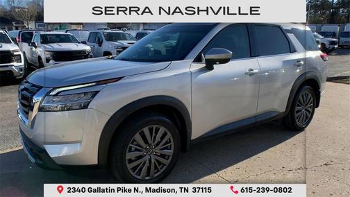 2024 Nissan Pathfinder SL FWD