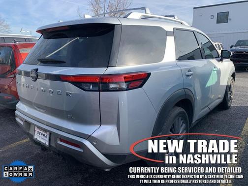 2024 Nissan Pathfinder SL FWD