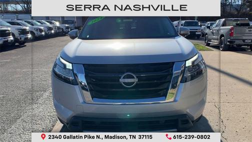 2024 Nissan Pathfinder SL FWD