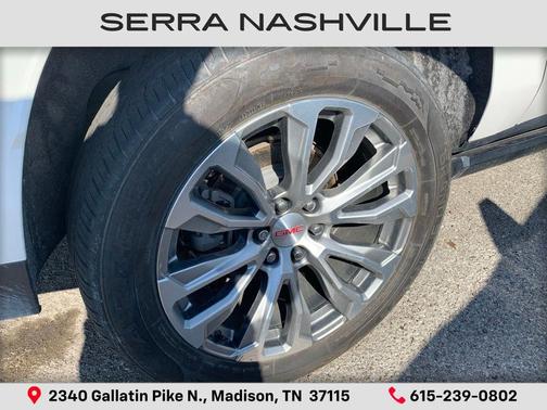 White Frost Tricoat 2022 GMC Yukon XL Denali