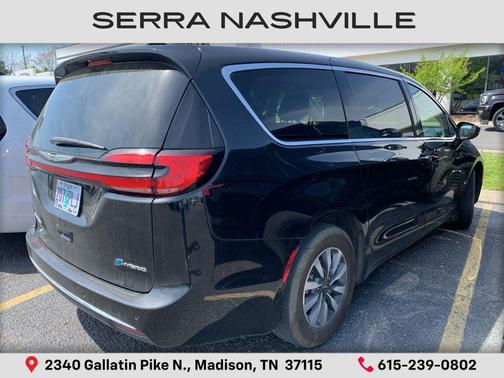2024 Chrysler Pacifica Hybrid Select