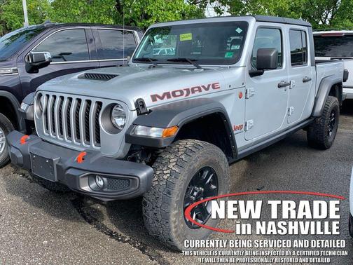 Silver Zynith Clearcoat 2023 Jeep Gladiator Mojave 4x4