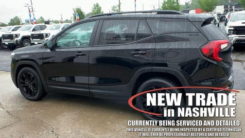 Ebony Twilight Metallic 2022 GMC Terrain SLE