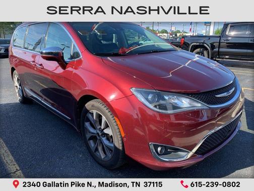 Velvet Red Pearlcoat 2018 Chrysler Pacifica Limited