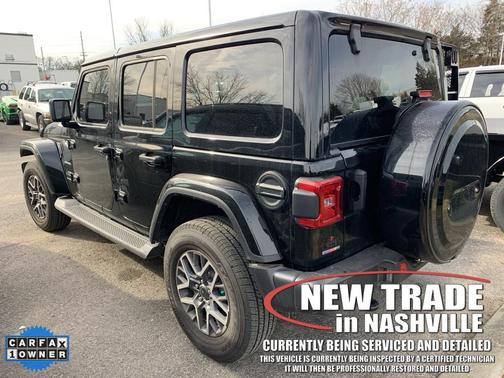 2024 Jeep Wrangler 4-Door Sahara 4x4