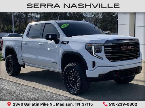 Summit White 2023 GMC Sierra 1500 AT4
