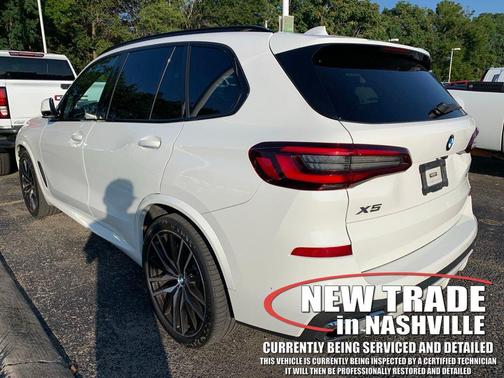 Alpine White 2023 BMW X5 xDrive40i