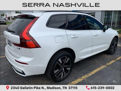 Crystal White Metallic 2026 Volvo XC60 B5 Plus
