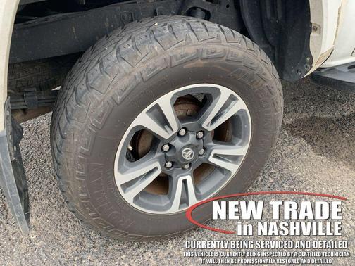 Super White 2016 Toyota Tacoma SR5