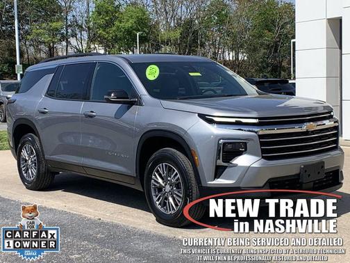 Sterling Gray Metallic 2025 Chevrolet Traverse LT