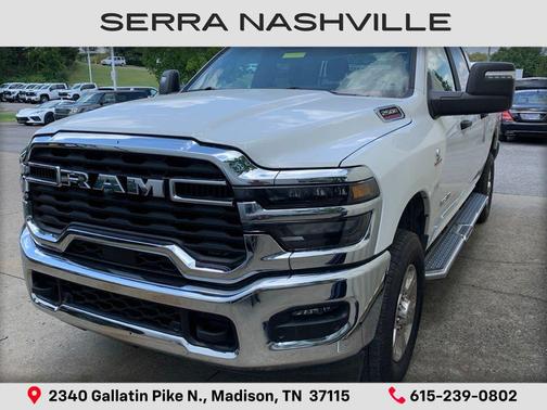 Bright White Clearcoat 2026 RAM 2500 Big Horn Crew Cab 4x4 6'4' Box