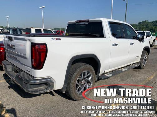 Summit White 2022 GMC Sierra 1500 SLT