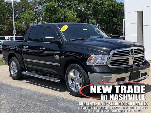Brilliant Black Crystal Pearlcoat 2016 RAM 1500 Big Horn