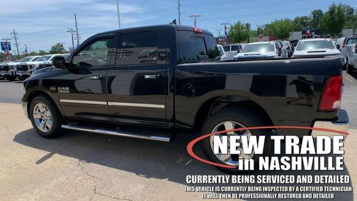 Brilliant Black Crystal Pearlcoat 2016 RAM 1500 Big Horn