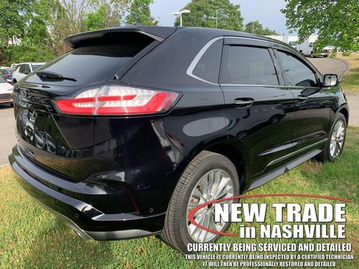 AGATE BLACK METALLIC 2021 Ford Edge Titanium