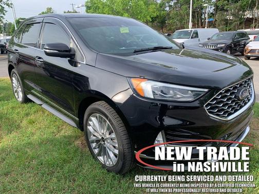 AGATE BLACK METALLIC 2021 Ford Edge Titanium