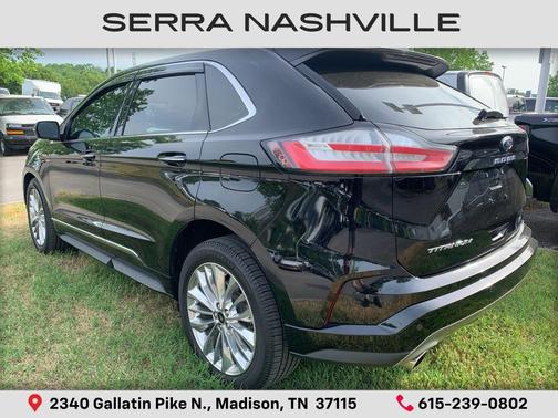 AGATE BLACK METALLIC 2021 Ford Edge Titanium