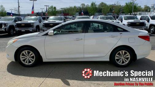 2012 Hyundai SONATA GLS