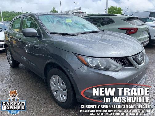 Gun Metallic 2018 Nissan Rogue Sport S