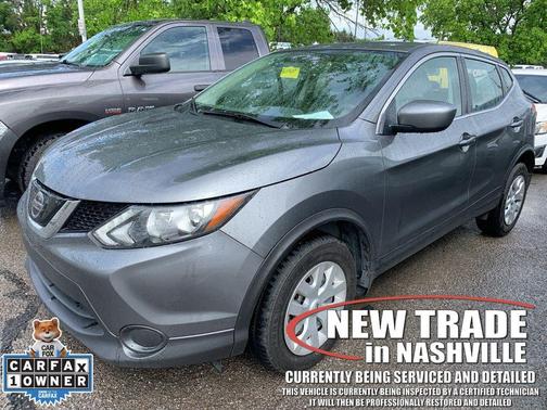 Gun Metallic 2018 Nissan Rogue Sport S