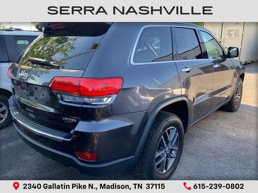 Granite Crystal Metallic Clearcoat 2017 Jeep Grand Cherokee Limited