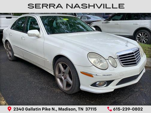 Arctic White 2009 Mercedes-Benz E-Class 4MATIC