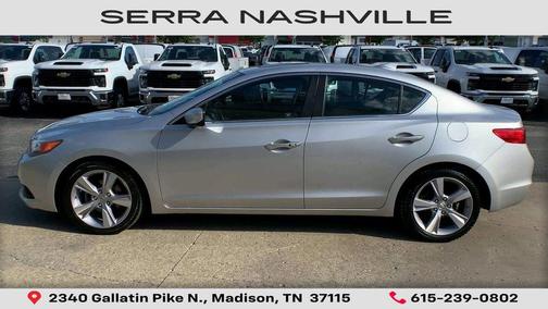 Silver Moon 2013 Acura ILX 2.0L Technology