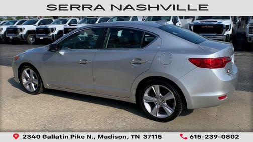 Silver Moon 2013 Acura ILX 2.0L Technology