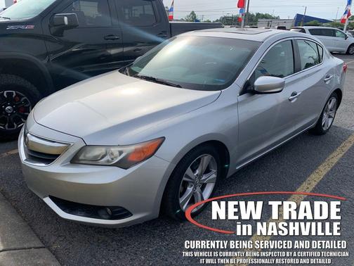 Silver Moon 2013 Acura ILX 2.0L Technology