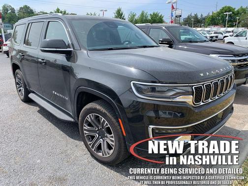 Diamond Black Crystal Pearlcoat 2024 Jeep Wagoneer Series II 4x4