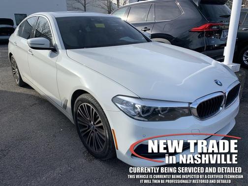 2019 BMW 530 530i