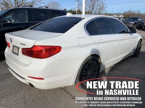2019 BMW 530 530i