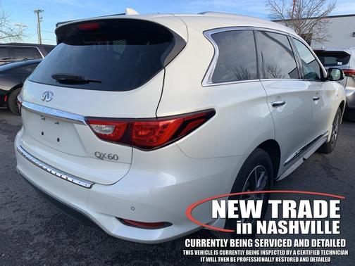2017 INFINITI QX60 Base