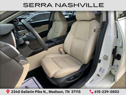 Pearl White 2016 Nissan Maxima 3.5 SV
