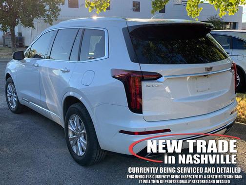 Crystal White Tricoat 2024 Cadillac XT6 Luxury FWD