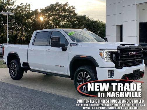Summit White 2021 GMC Sierra 2500 AT4
