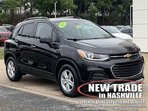Mosaic Black Metallic 2020 Chevrolet Trax LT