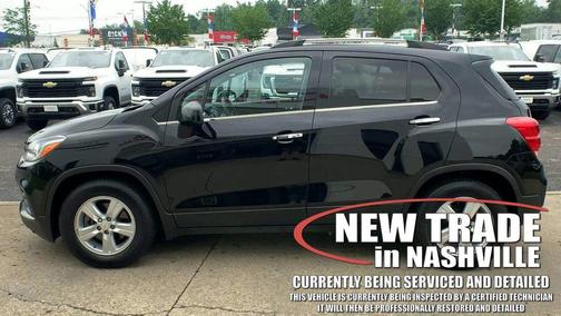 Mosaic Black Metallic 2020 Chevrolet Trax LT