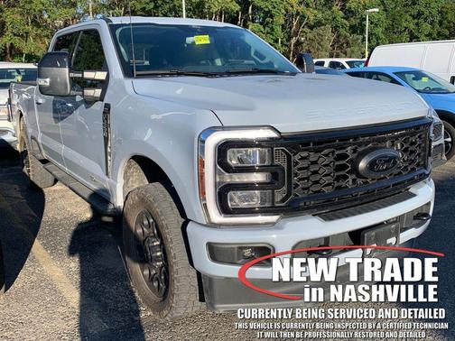 Glacier Gray Metallic Tri-Coat 2025 Ford F-250 Lariat