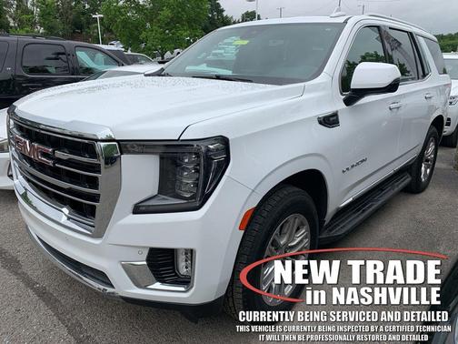 White 2023 GMC Yukon SLT