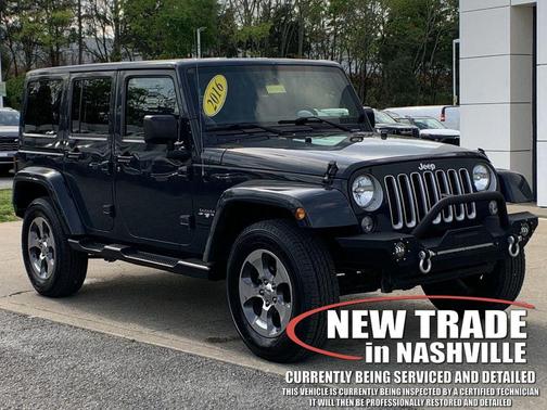 2016 Jeep Wrangler Unlimited Sahara