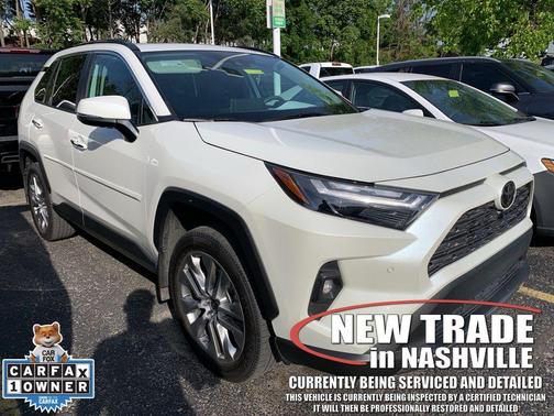 Blizzard Pearl 2022 Toyota RAV4 Limited