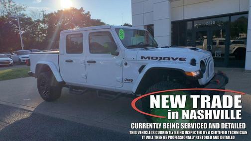 Bright White Clearcoat 2023 Jeep Gladiator Mojave 4x4
