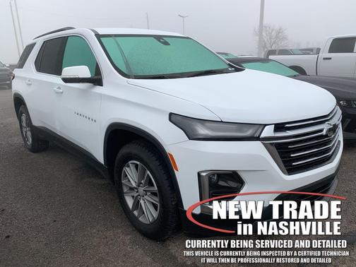 2023 Chevrolet Traverse LT Cloth